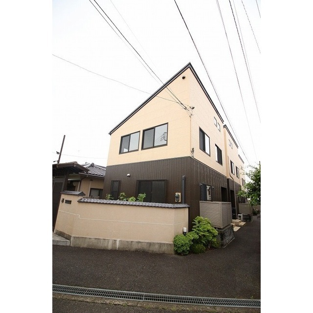 牛久市城中町