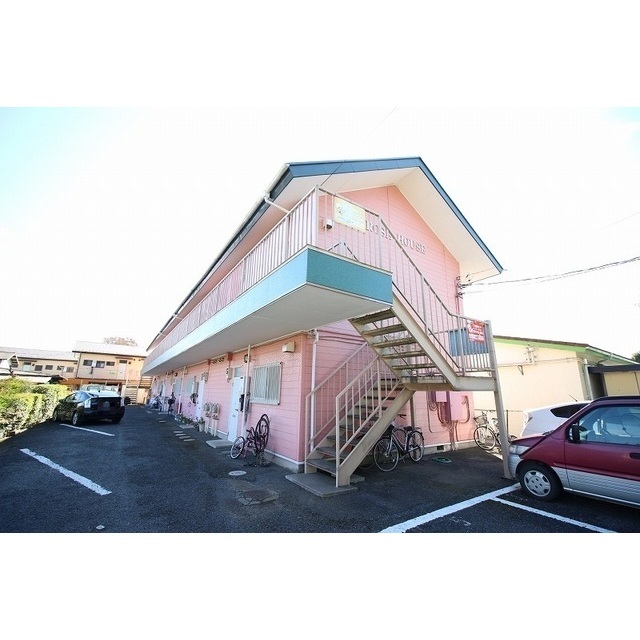 牛久市猪子町