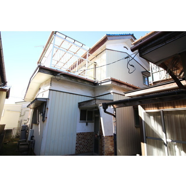 牛久市猪子町