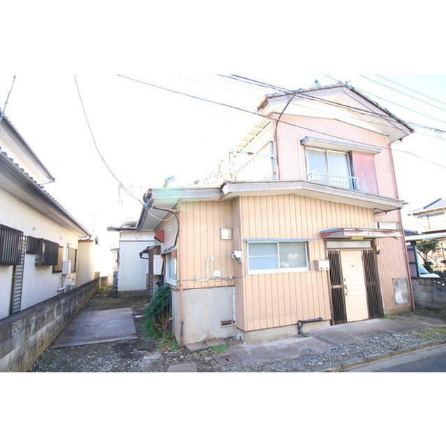 牛久市猪子町