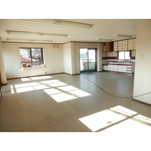 牛久市栄町