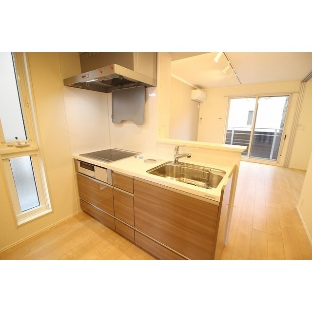 稲敷郡阿見町うずら野