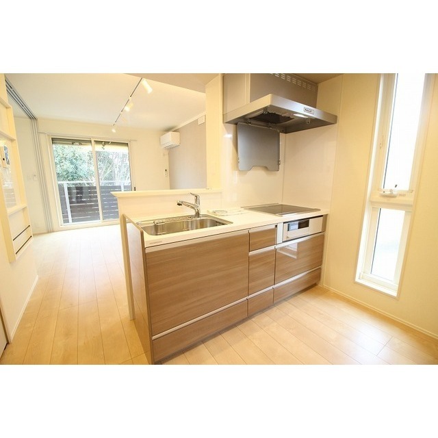 稲敷郡阿見町うずら野