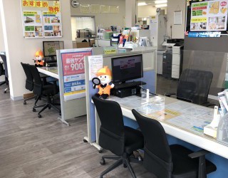 明るい店内へ是非お越し下さい！
お部屋探しの事、分からないことなど何でもご相談ください！