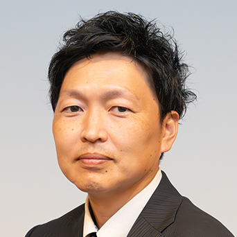 松﨑 俊二